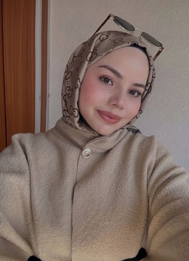 Yıldırım Meraklı Partner Escort Azra